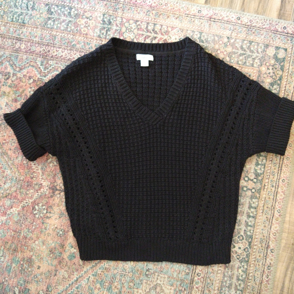 EVERYTHING $10- Sundance Catalog Black V-Neck Sweater Top XS NEW